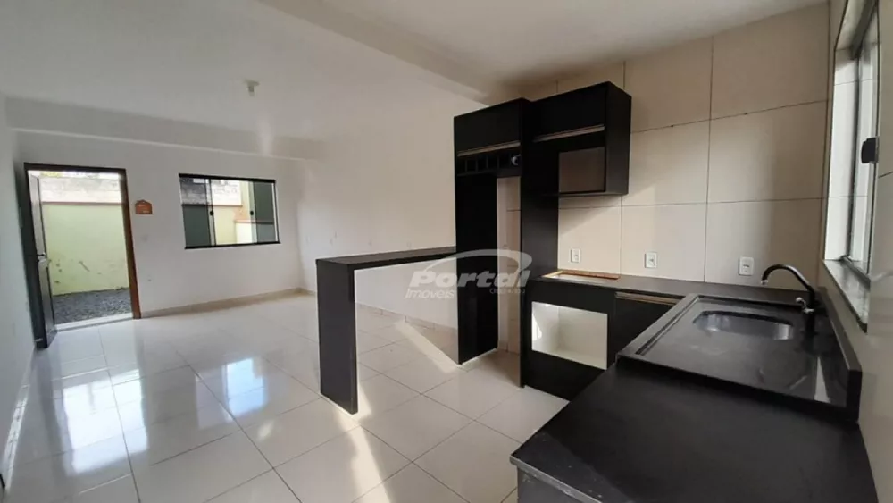 Casa de Condomínio à venda com 3 quartos, 95m² - Foto 2