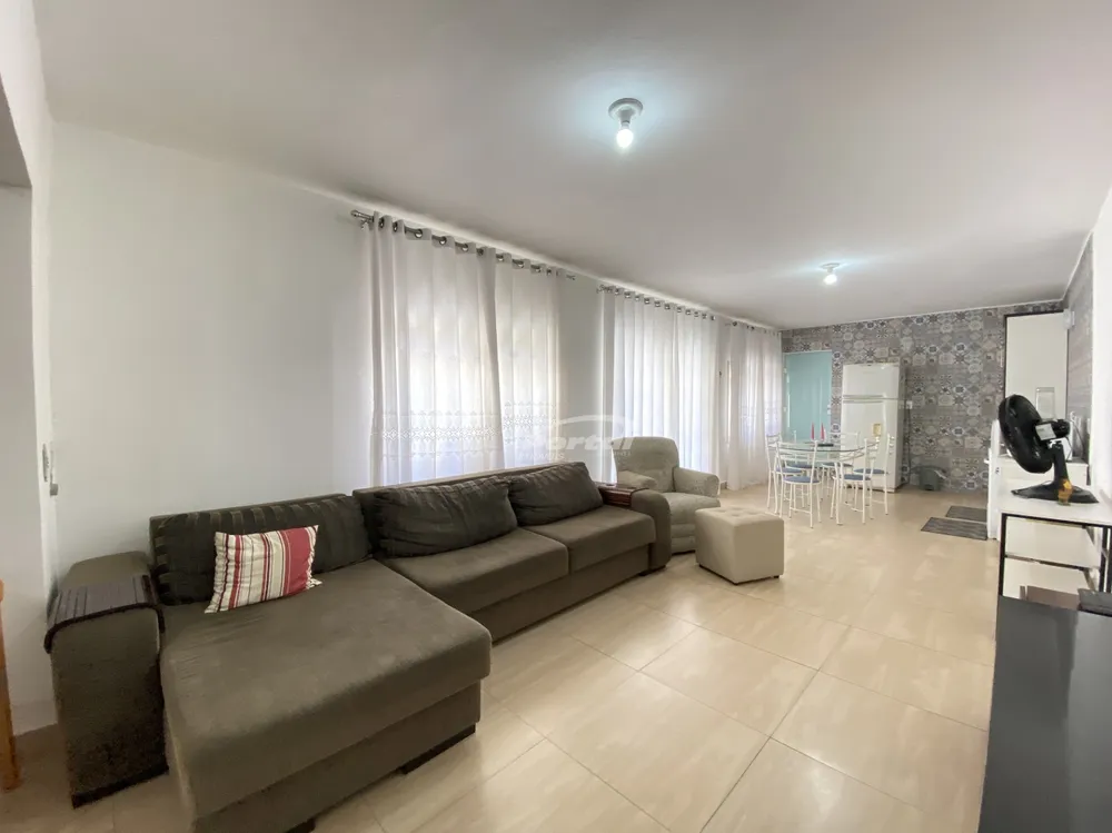 Casa, 3 quartos, 180 m² - Foto 2