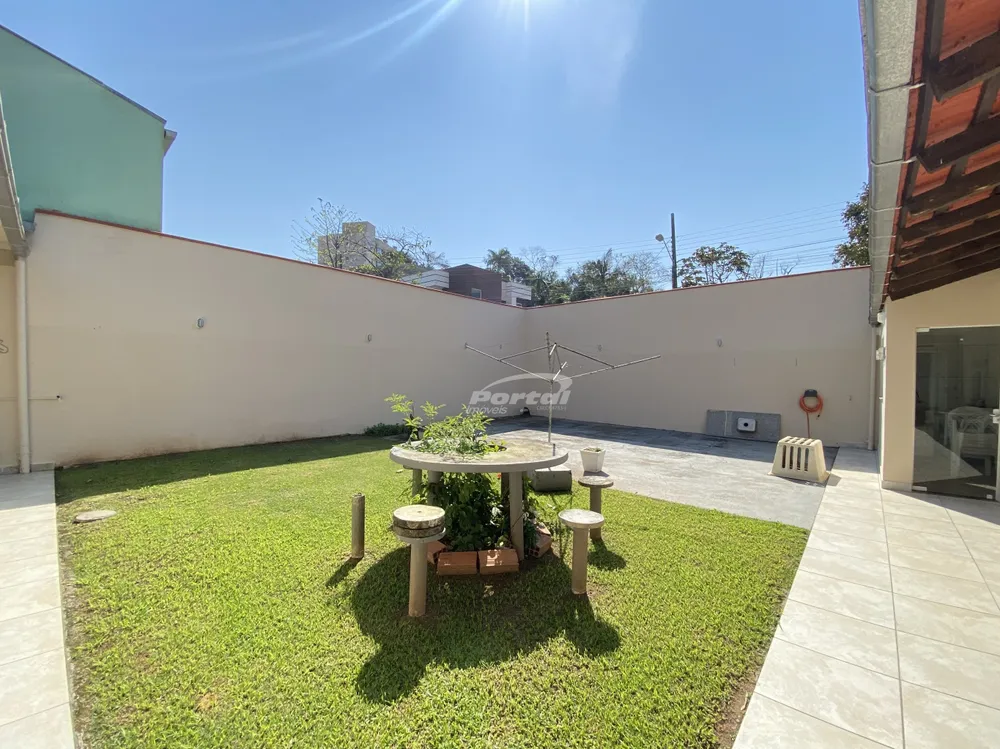 Casa, 3 quartos, 180 m² - Foto 3