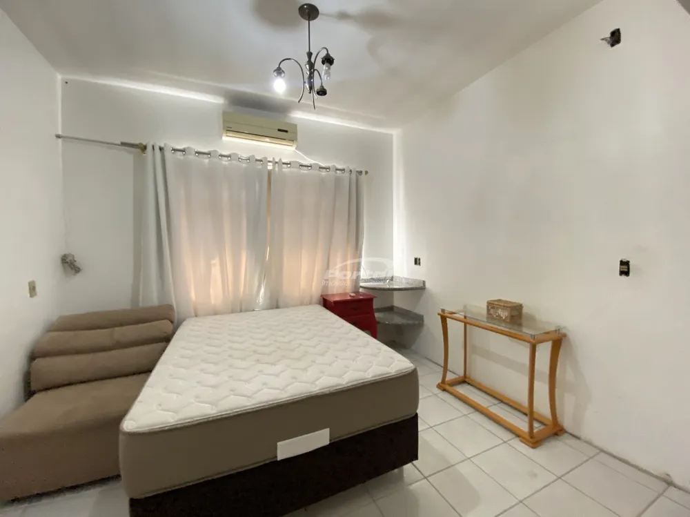 Casa, 3 quartos, 180 m² - Foto 1