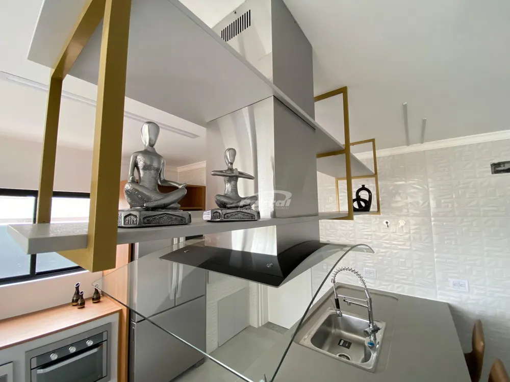 Apartamento, 3 quartos, 169 m² - Foto 2
