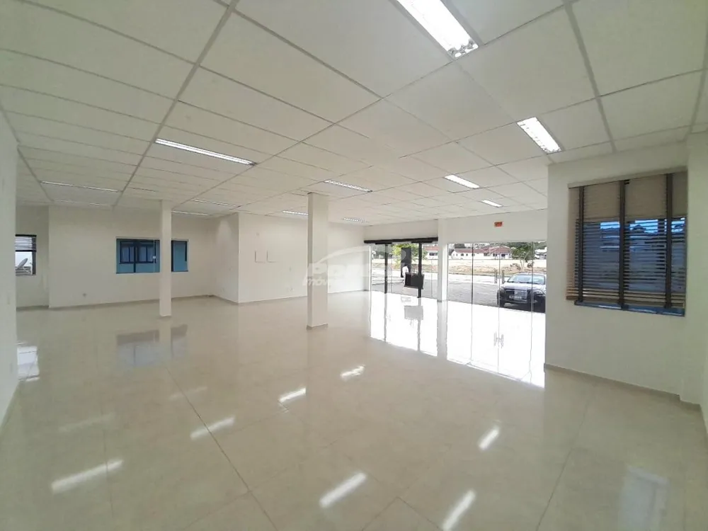 Sala-Conjunto, 223 m² - Foto 1