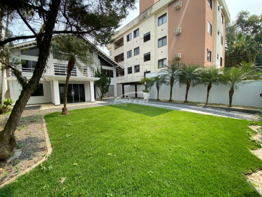 Casa, 4 quartos, 235 m² - Foto 3