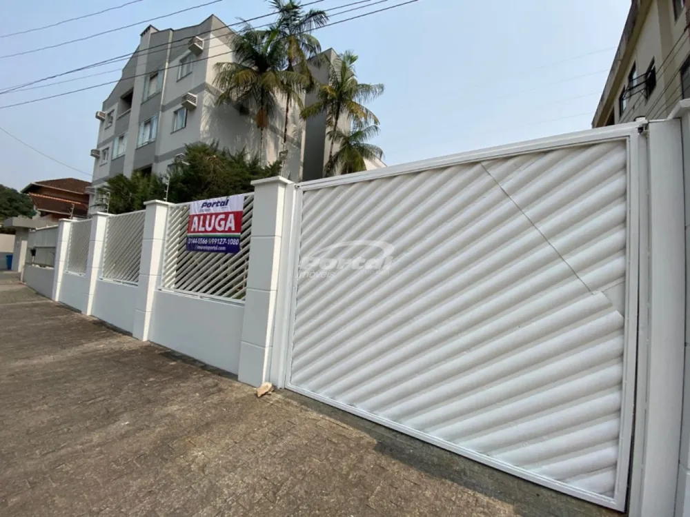 Casa, 4 quartos, 235 m² - Foto 4