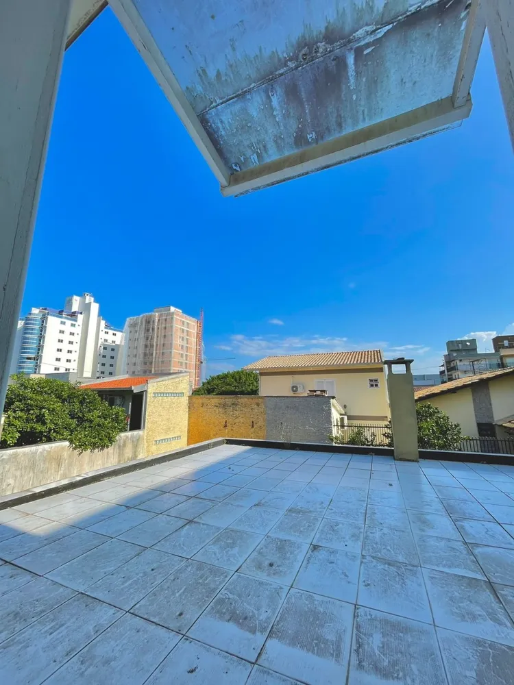 Casa, 5 quartos, 290 m² - Foto 6