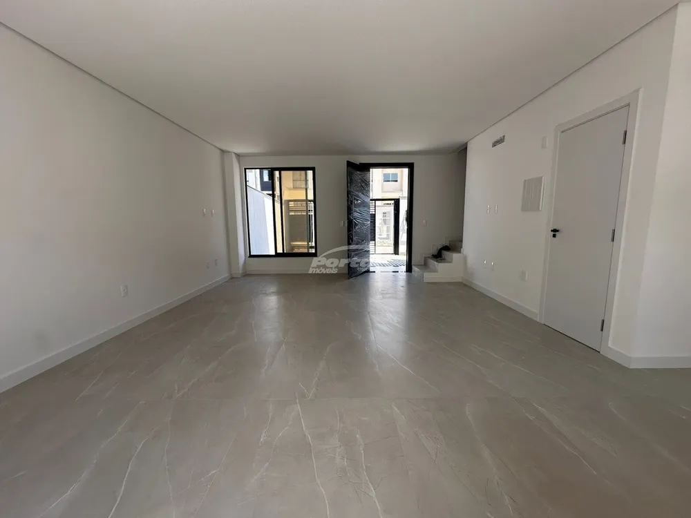 Casa, 3 quartos, 157 m² - Foto 2