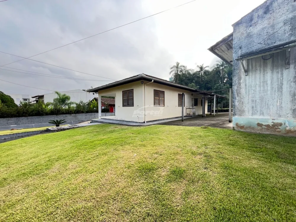 Casa, 4 quartos, 247 m² - Foto 10