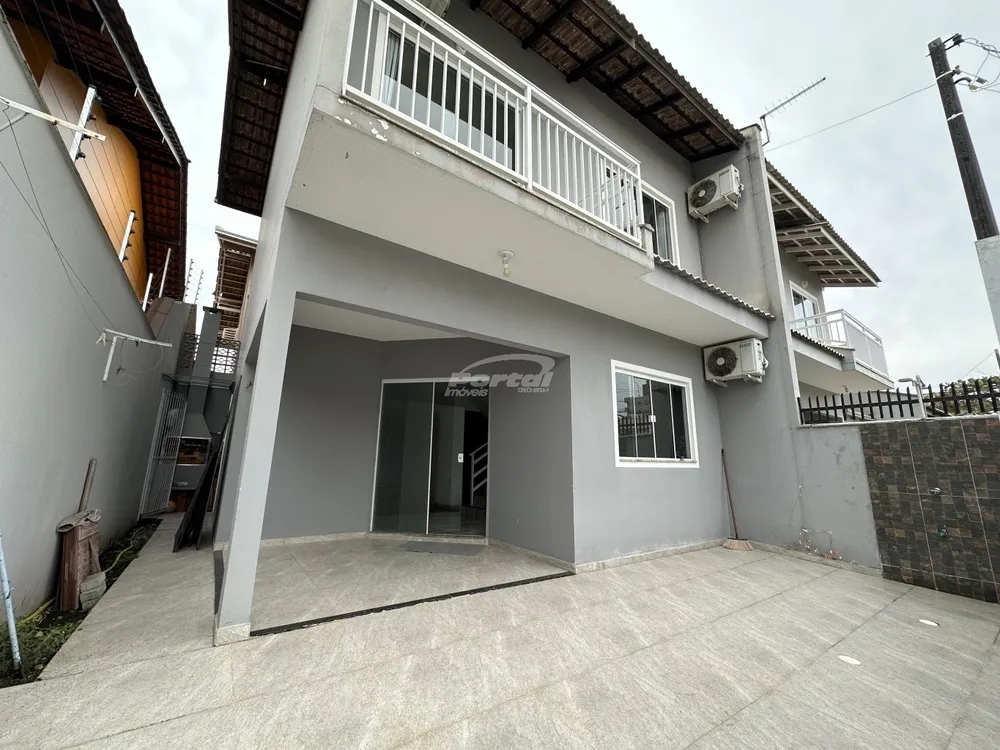 Casa, 3 quartos, 90 m² - Foto 1