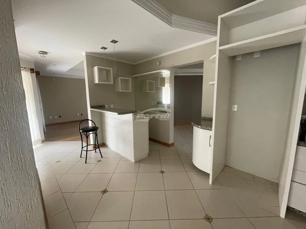 Casa, 4 quartos, 238 m² - Foto 4