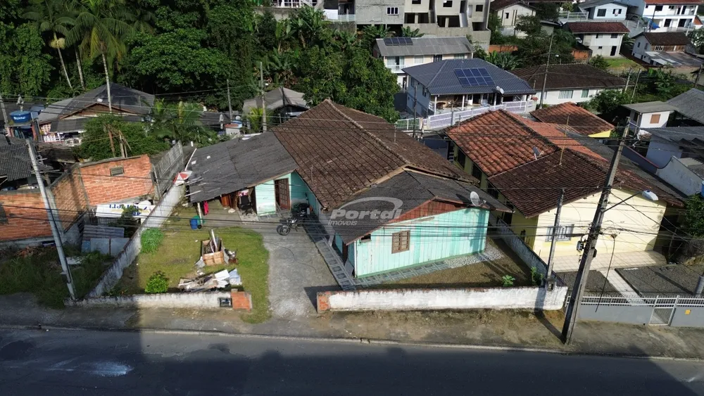 Terreno, 423 m² - Foto 1