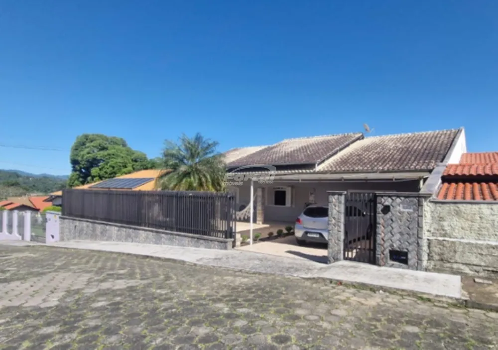 Casa, 3 quartos, 291 m² - Foto 1