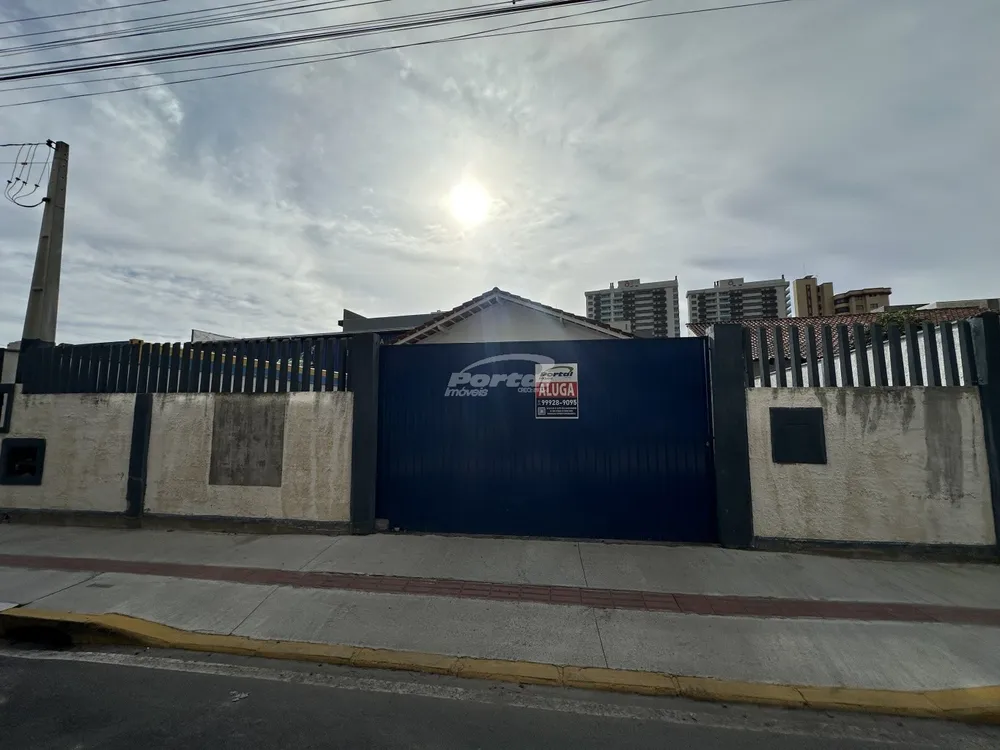 Sala-Conjunto, 200 m² - Foto 1
