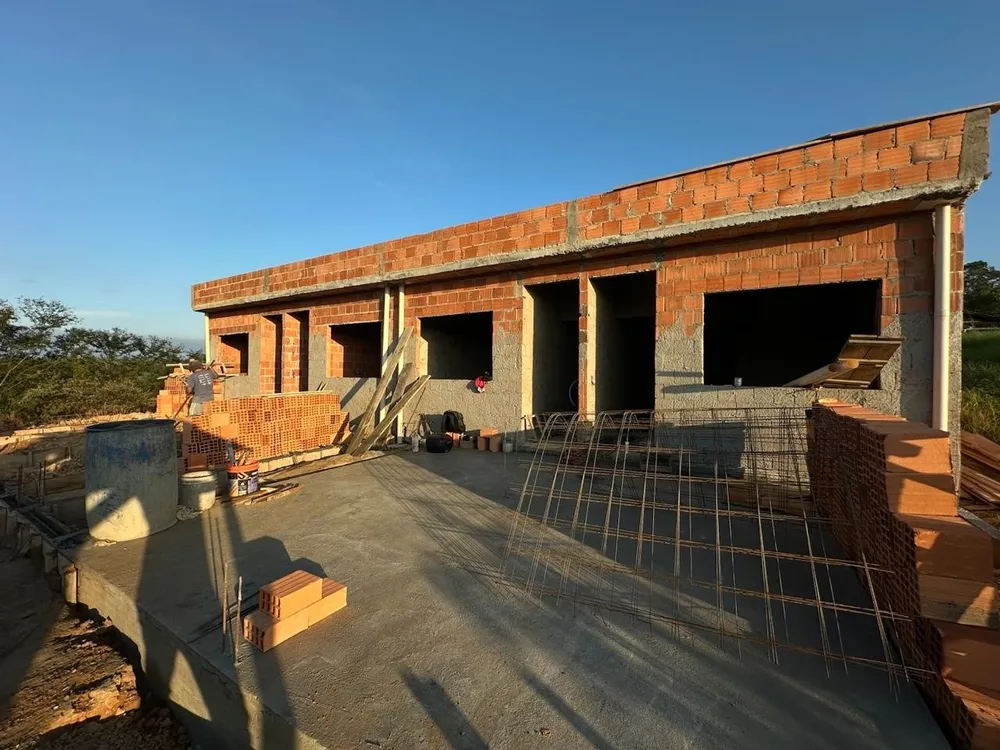 Casa, 2 quartos, 83 m² - Foto 1