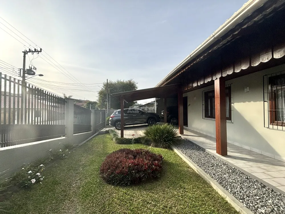 Casa, 4 quartos, 172 m² - Foto 2