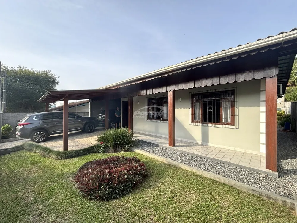 Casa, 4 quartos, 172 m² - Foto 1