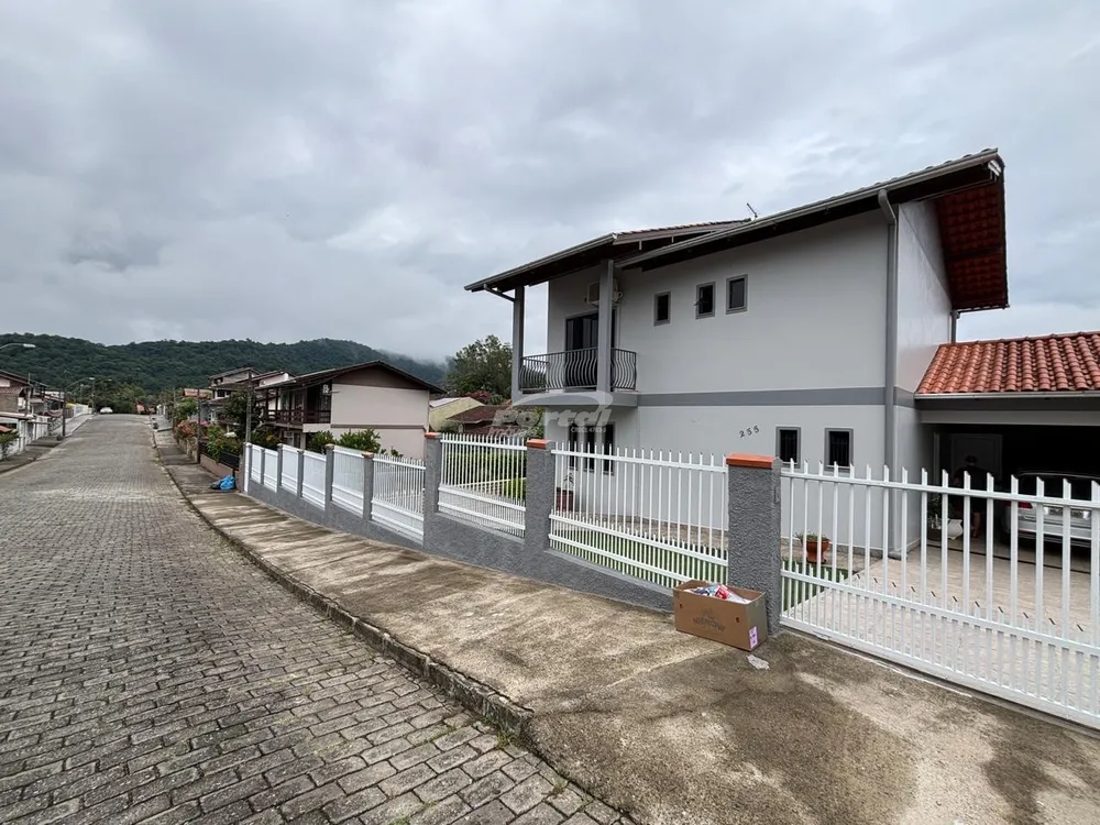 Casa, 3 quartos, 200 m² - Foto 12