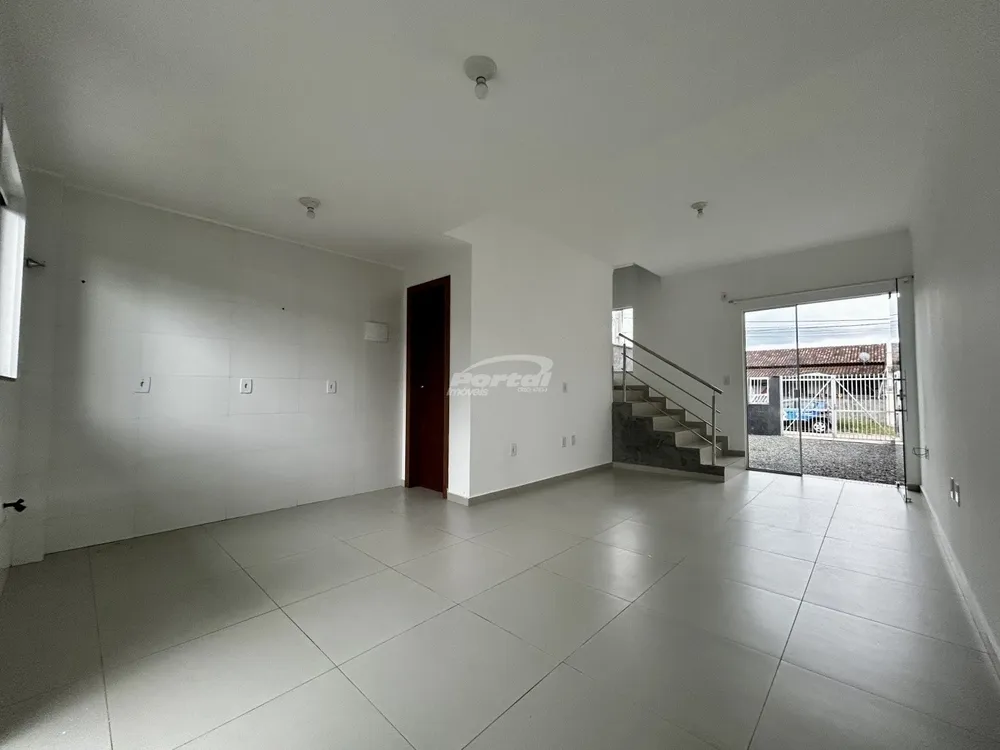 Casa, 2 quartos, 86 m² - Foto 1