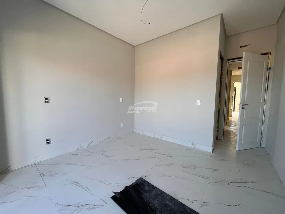 Casa, 4 quartos, 231 m² - Foto 8