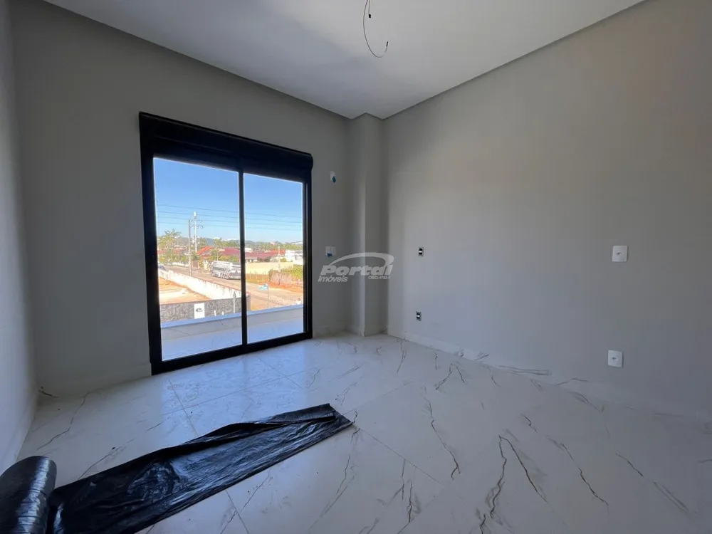 Casa, 4 quartos, 231 m² - Foto 9