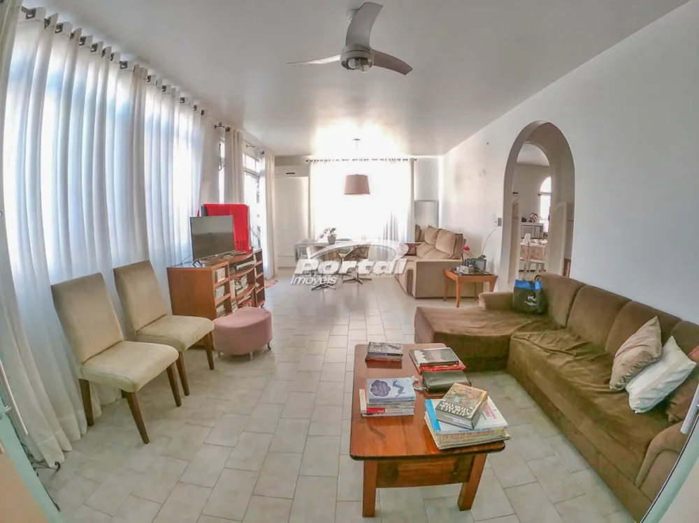 Casa, 6 quartos, 232 m² - Foto 4