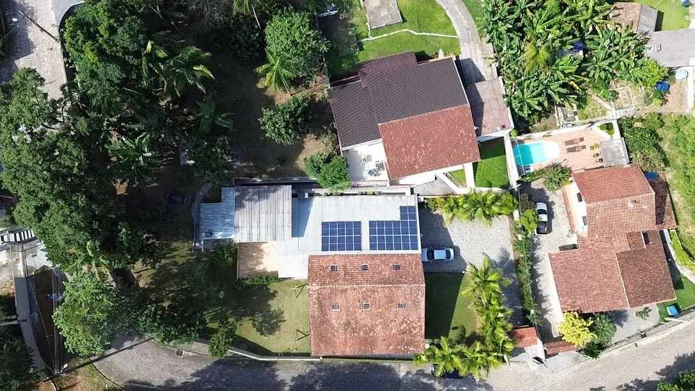 Casa, 4 quartos, 332 m² - Foto 1