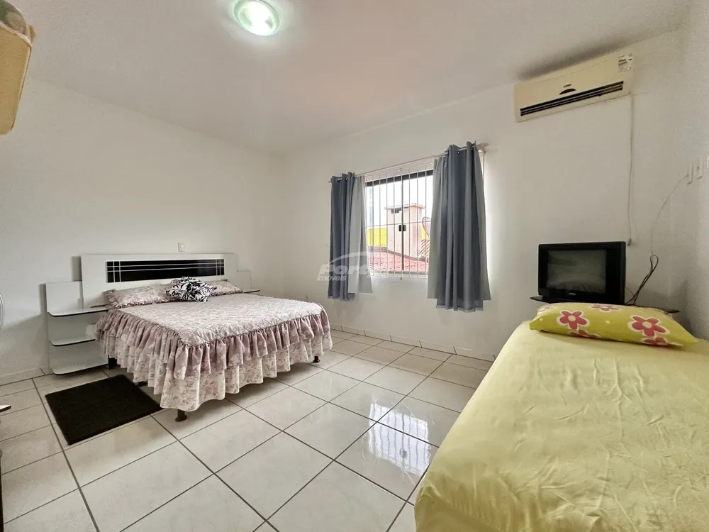 Casa, 4 quartos, 287 m² - Foto 5