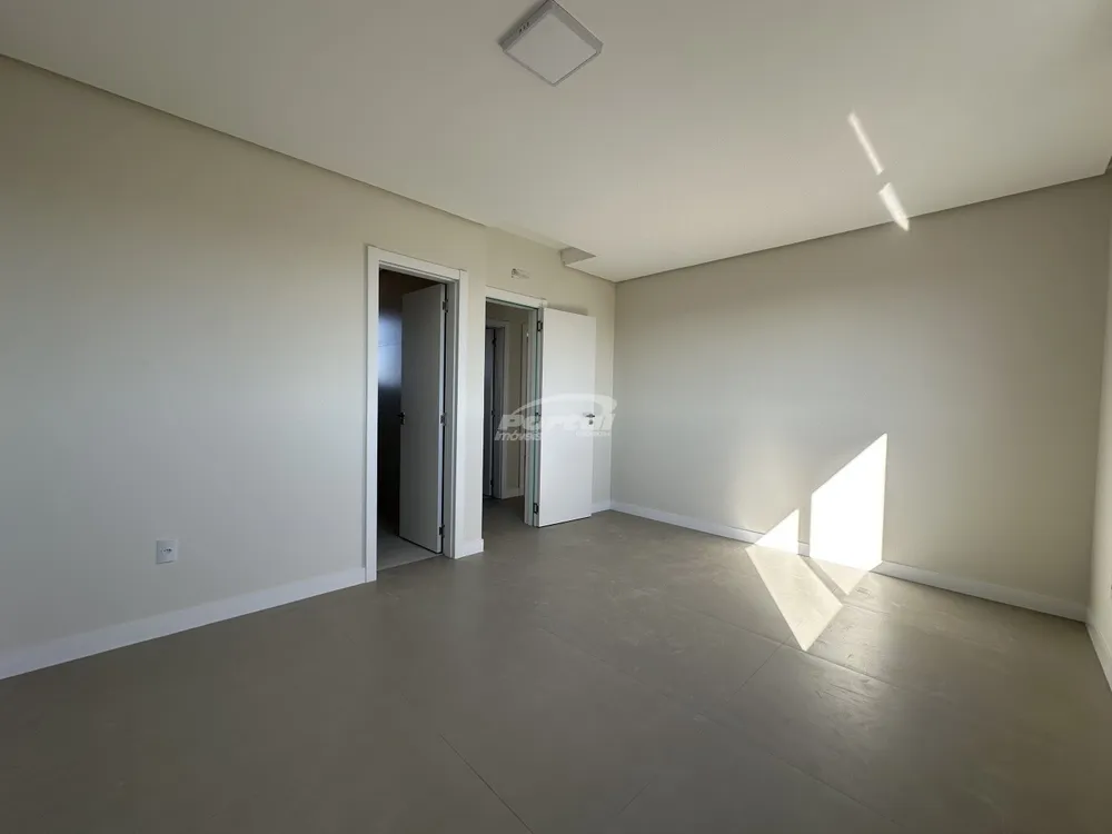 Apartamento, 3 quartos, 100 m² - Foto 2