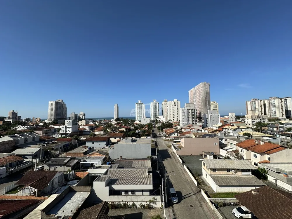 Apartamento, 3 quartos, 100 m² - Foto 2
