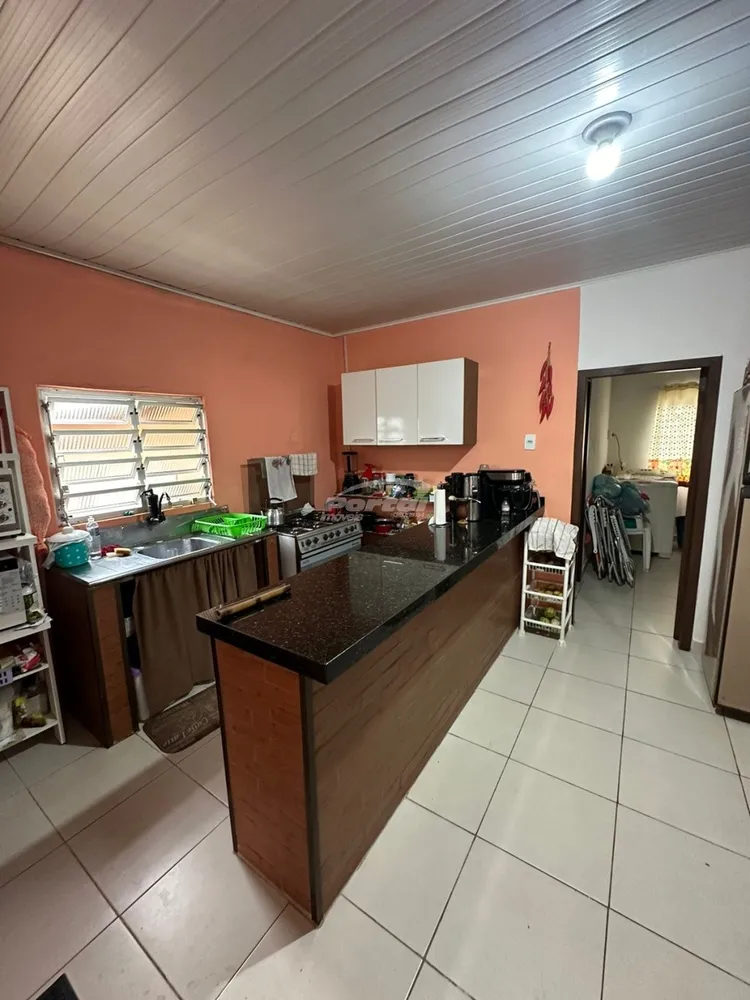 Casa, 4 quartos, 147 m² - Foto 3