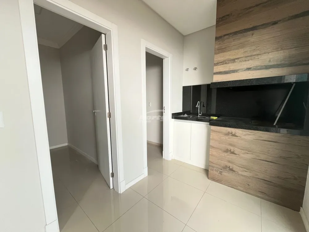 Casa, 3 quartos, 212 m² - Foto 3