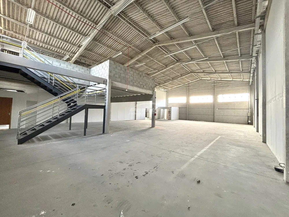 Depósito-Galpão, 470 m² - Foto 1