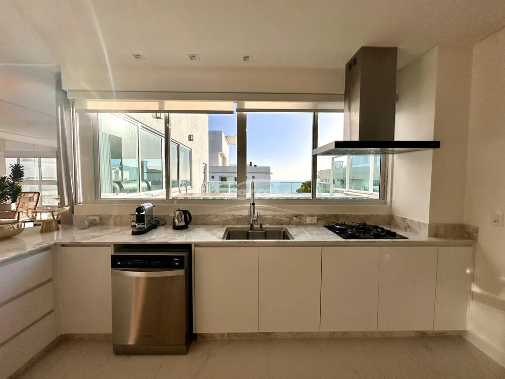 Cobertura, 4 quartos, 218 m² - Foto 4