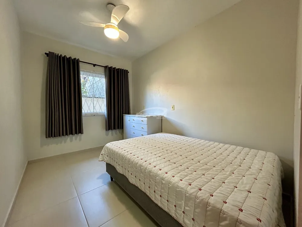 Casa, 5 quartos, 155 m² - Foto 3