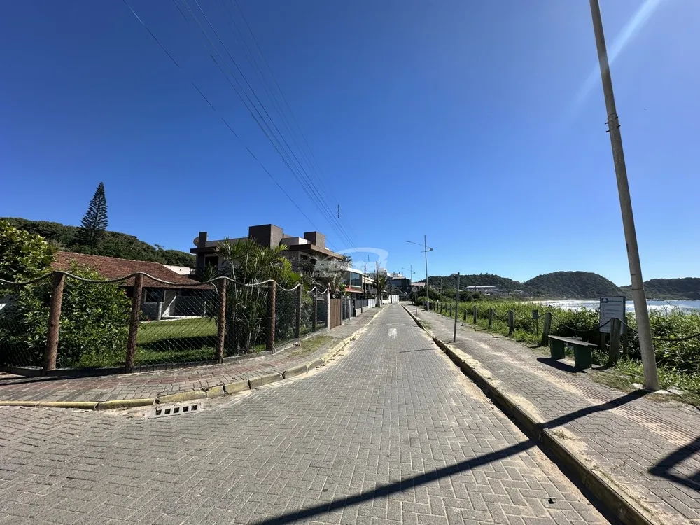 Casa, 5 quartos, 130 m² - Foto 2