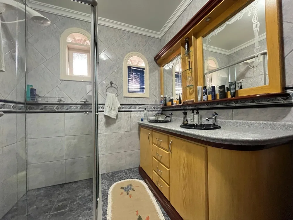 Casa, 4 quartos, 247 m² - Foto 9