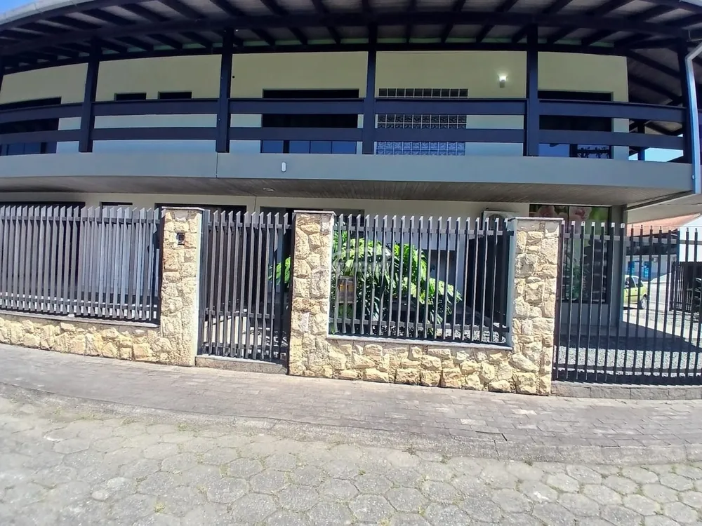Sala-Conjunto, 150 m² - Foto 1