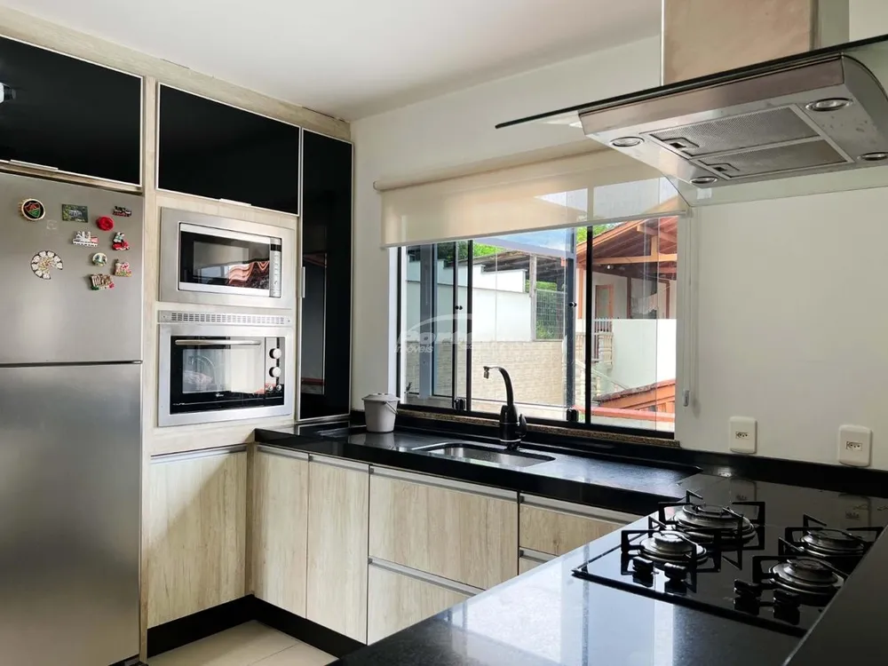 Casa, 3 quartos, 220 m² - Foto 8