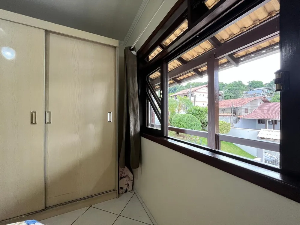 Casa, 4 quartos, 290 m² - Foto 4