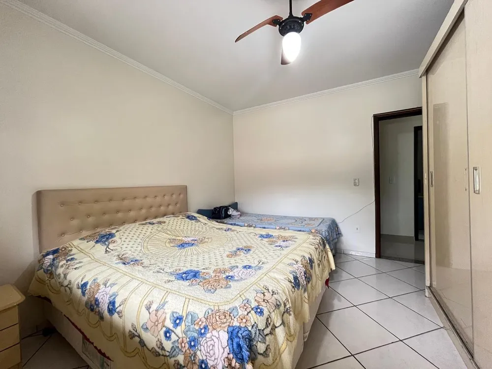 Casa, 4 quartos, 290 m² - Foto 3