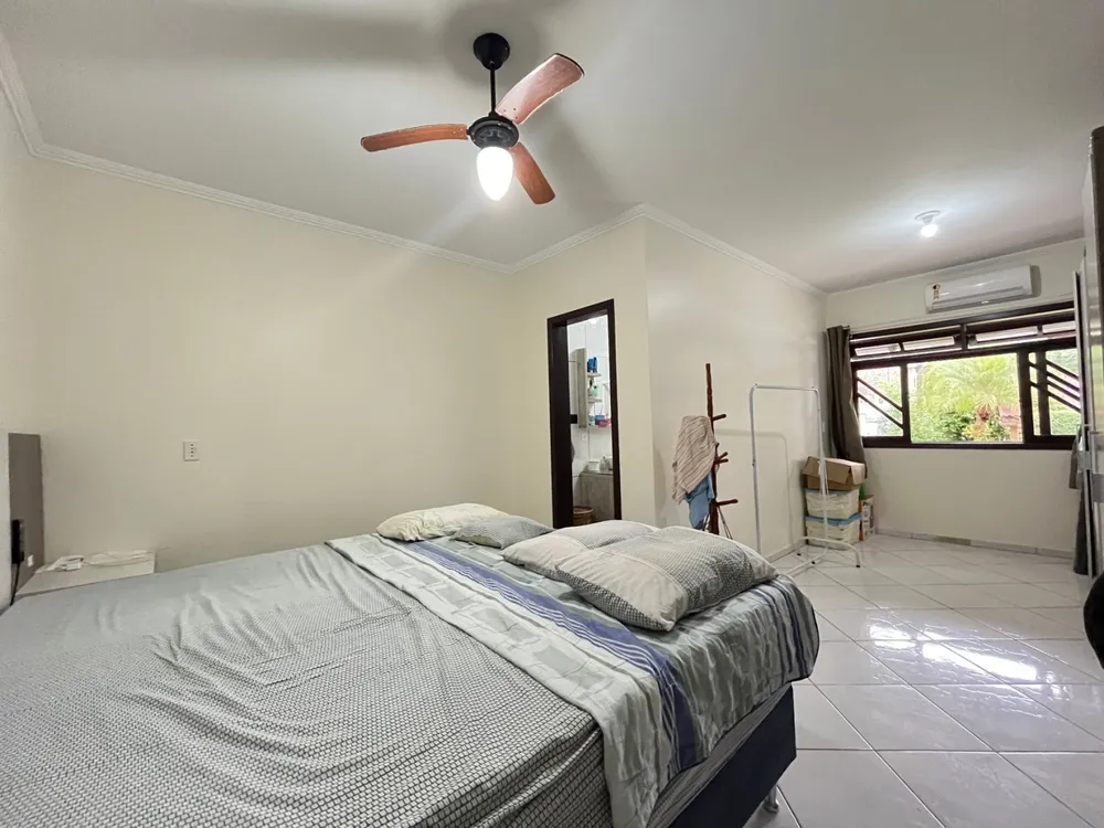 Casa, 4 quartos, 290 m² - Foto 9