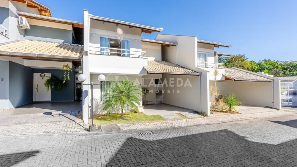 Casa, 3 quartos, 111 m² - Foto 1