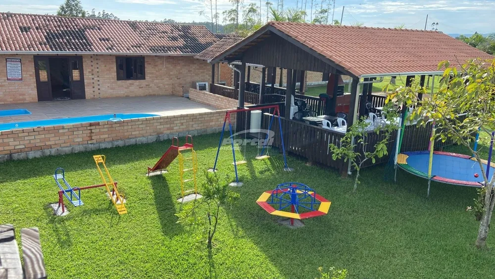 Sítio, 4 quartos, 2700 m² - Foto 5