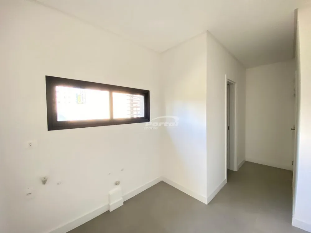 Apartamento, 4 quartos, 224 m² - Foto 1