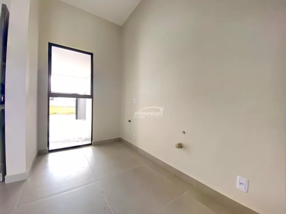 Casa à venda com 2 quartos, 105m² - Foto 7