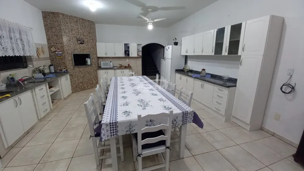 Casa, 4 quartos, 267 m² - Foto 9