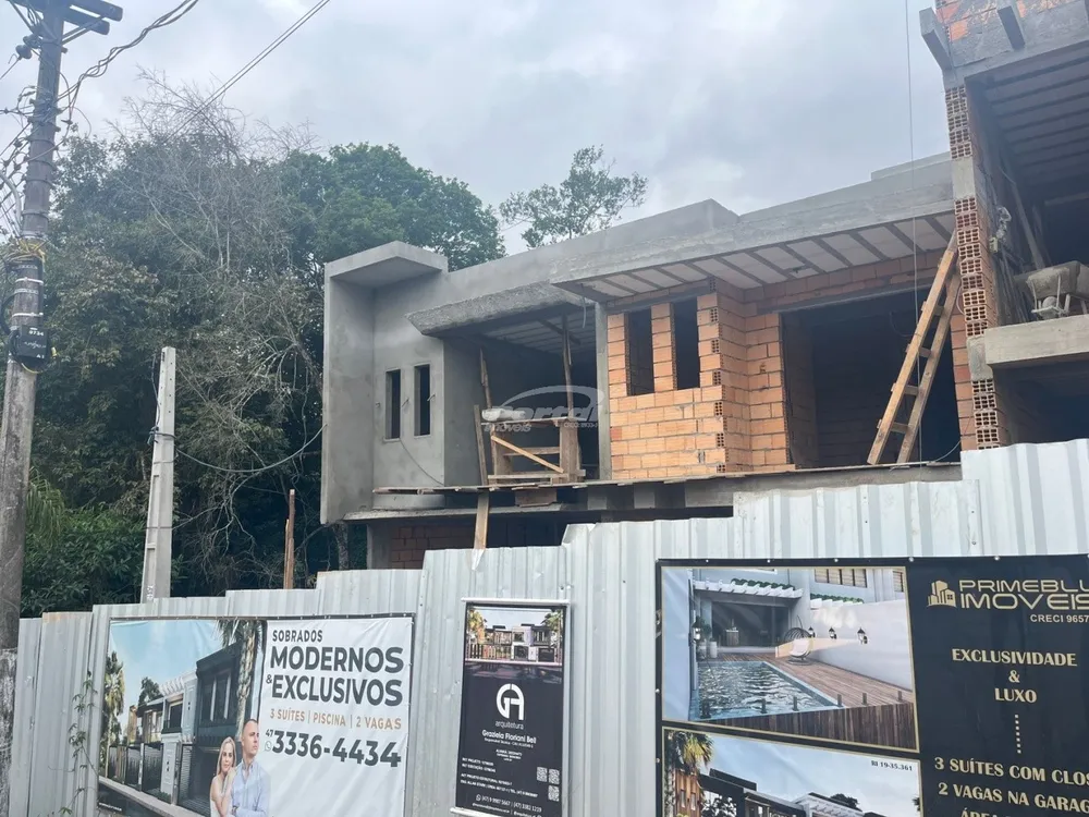 Casa, 3 quartos, 212 m² - Foto 3