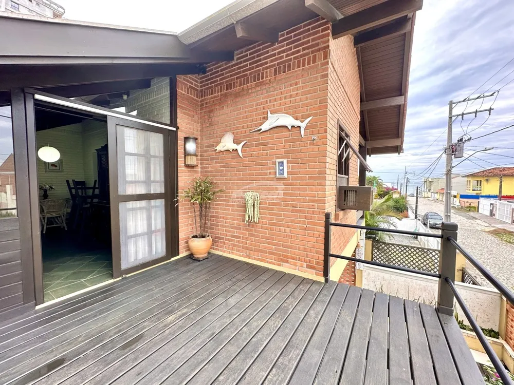 Casa, 6 quartos, 350 m² - Foto 3
