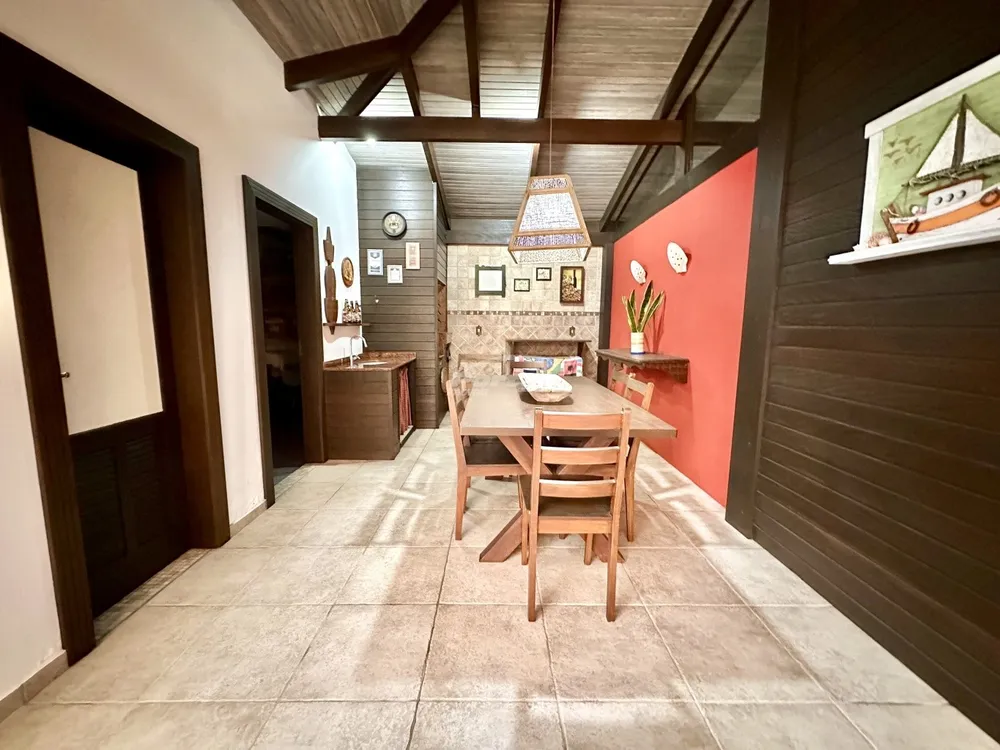 Casa, 6 quartos, 350 m² - Foto 4