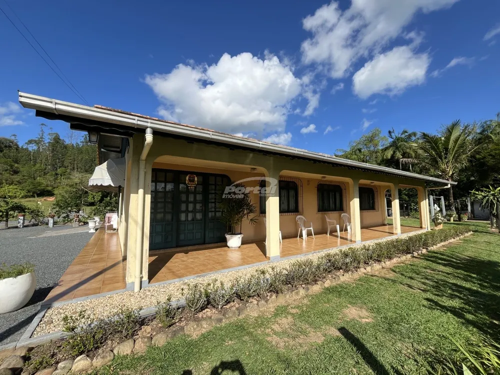 Sítio, 3 quartos, 9517 m² - Foto 2