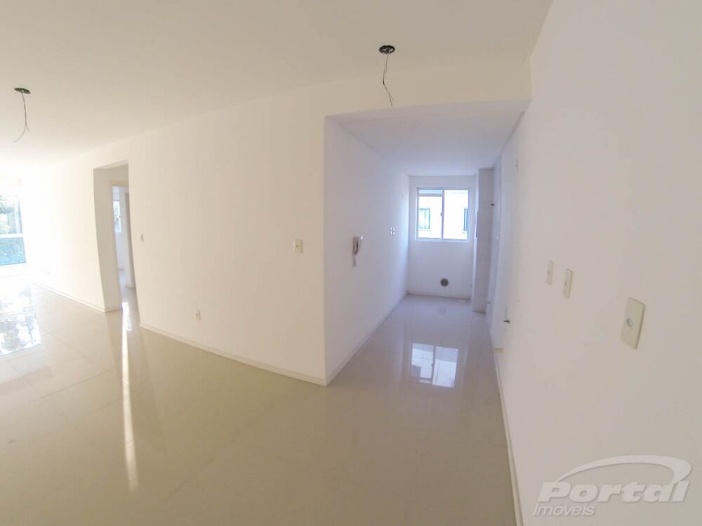Apartamento para alugar com 2 quartos, 70m² - Foto 2